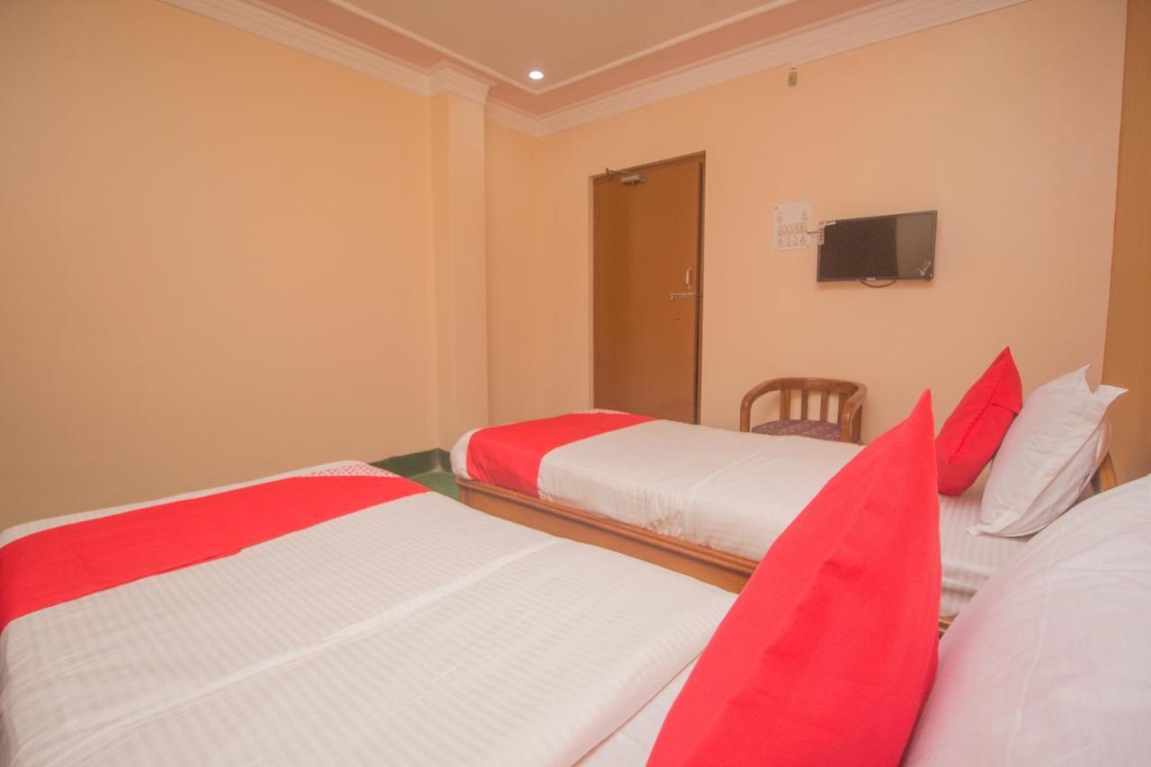 Māldah Oyo 48133 Hotel Payel מראה חיצוני תמונה