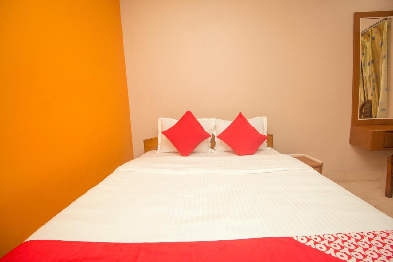 Māldah Oyo 48133 Hotel Payel מראה חיצוני תמונה